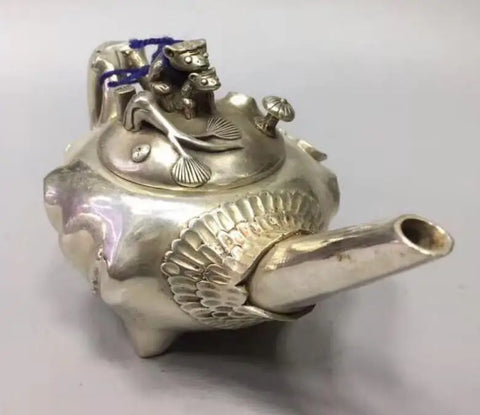 Collectible archaize white copper monkey teapot craft statue