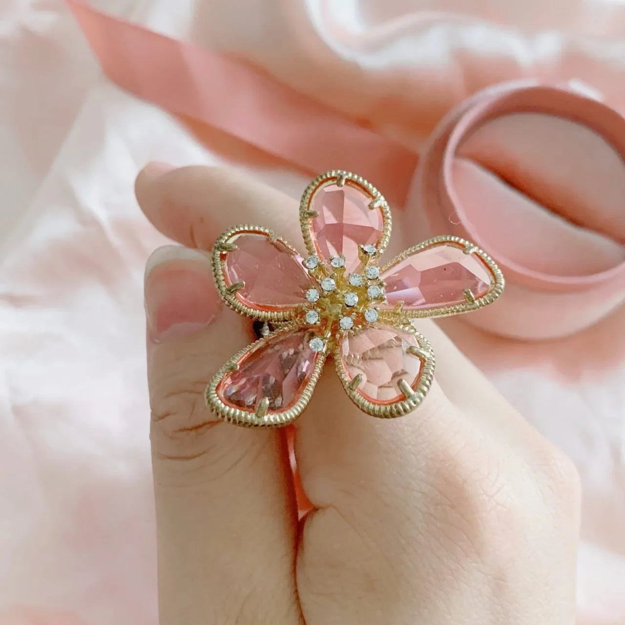 Fashion Elegant Crystal Flower Open Ring for Women 2024 New Luxury Wedding Party Jewelry Accessories Christmas Gifts