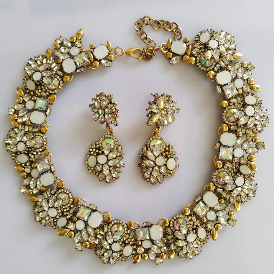 2025 New Fashion Green Crystal Rhinestone Large Collar Big Big Choker Necklace Women Statement Indian Necklace Wedding Jewelry