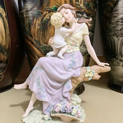 Elegant Yellow Clothed Mother And Child Ceramic Ornaments Mother's Day Gift Home Livingroom Figurines Crafts Store Decoration