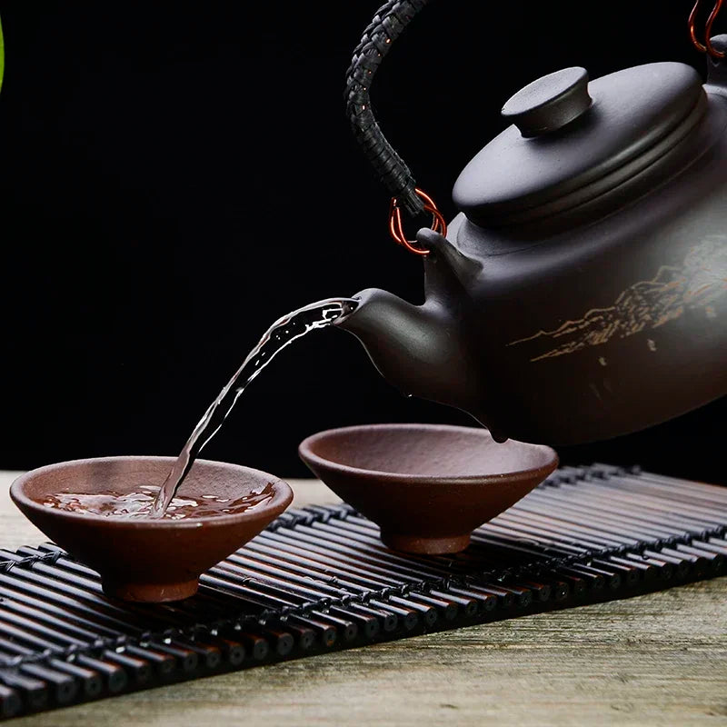 New Chinese Tea Pot Kung Fu Zisha Large Capacity Tea Pot With Filter Creative Handle Purple Clay Teapot Kettle Set