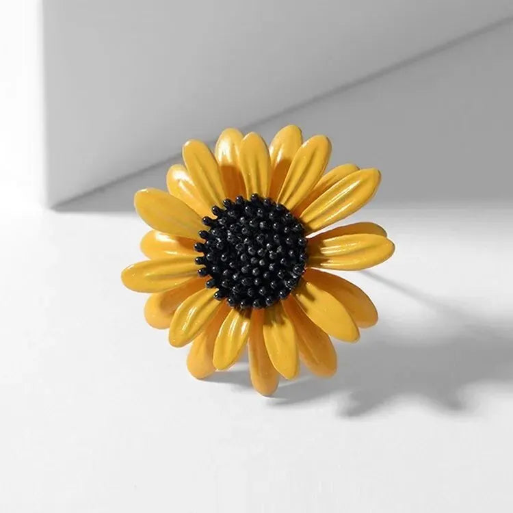 Trendy Sunflower Bee Alloy Zirconia Brooches For Women Girls Gold Color Flower Metal Crystal Jewelry Party Birthday Daily