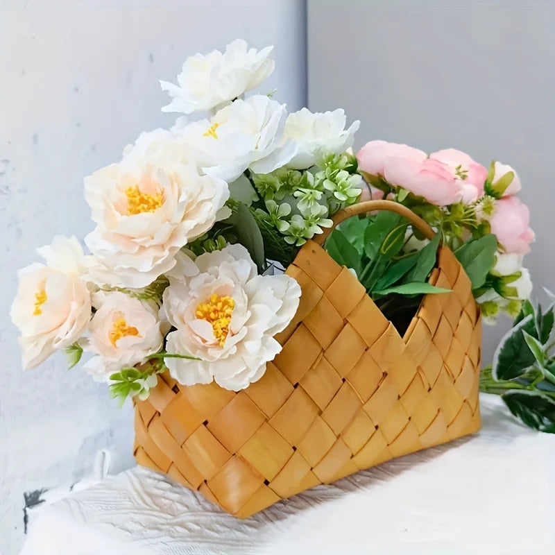 A handmade gift basket, a romantic flower basket, suitable for home and living room decoration