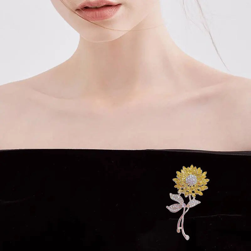 Trendy Sunflower Bee Alloy Zirconia Brooches For Women Girls Gold Color Flower Metal Crystal Jewelry Party Birthday Daily