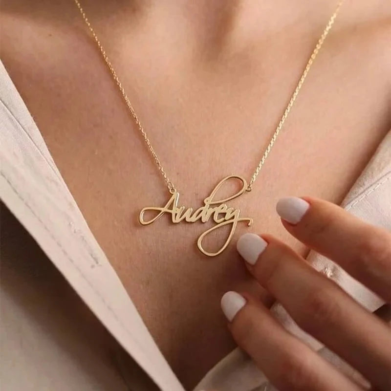 Customized Name Letter Necklace Personalized Stainless Steel Chain Women's Jewelry as Valentine's Day Gift