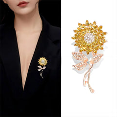 Trendy Sunflower Bee Alloy Zirconia Brooches For Women Girls Gold Color Flower Metal Crystal Jewelry Party Birthday Daily